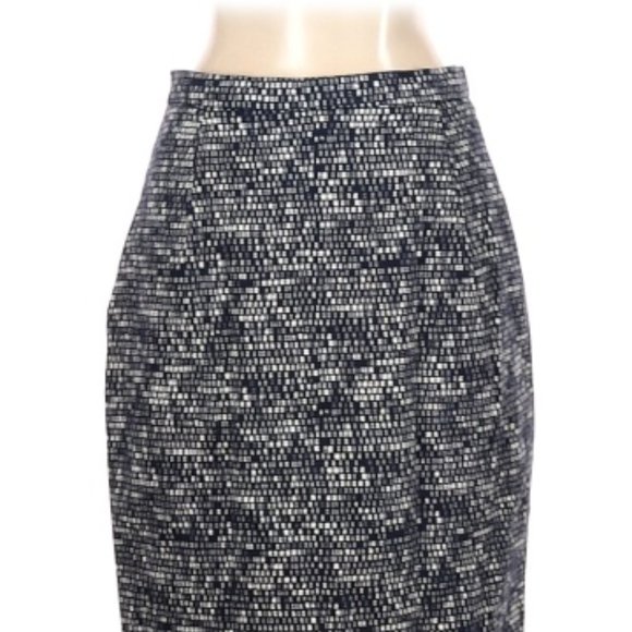Weekend Max Mara Mosaic Navy/White pencil skirt size 4 - Picture 13 of 13